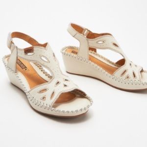 white vintage pikolinos  leather wedge sandals